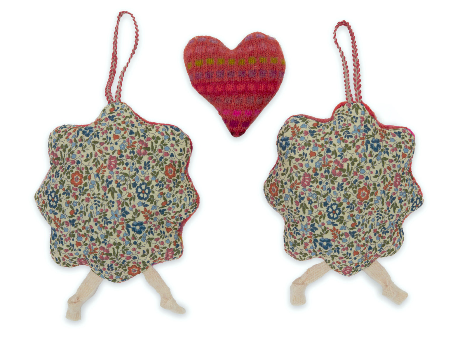Spindle Berry Mini Pair of Sheep & Heart