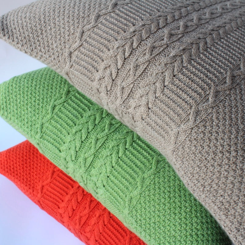 Dark Natural Cable Cushion